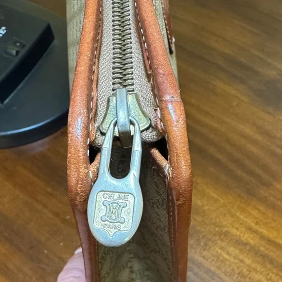 Celine Triumph Logo Clutch Leather Trim Vintage Beige & Brown Bag - Picture 3 of 16